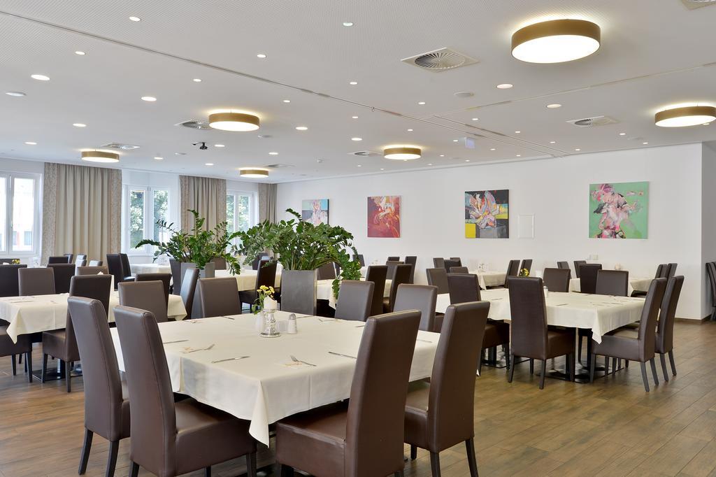 Hotel Goldener Adler Wattens Εξωτερικό φωτογραφία