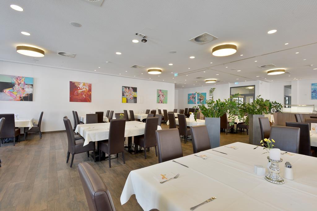 Hotel Goldener Adler Wattens Εξωτερικό φωτογραφία