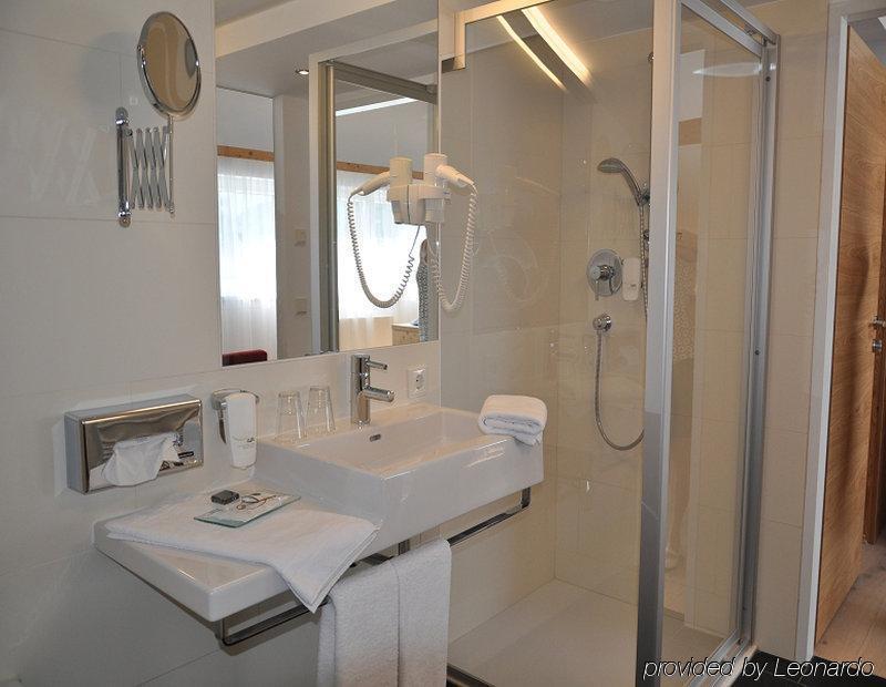 Hotel Goldener Adler Wattens Δωμάτιο φωτογραφία