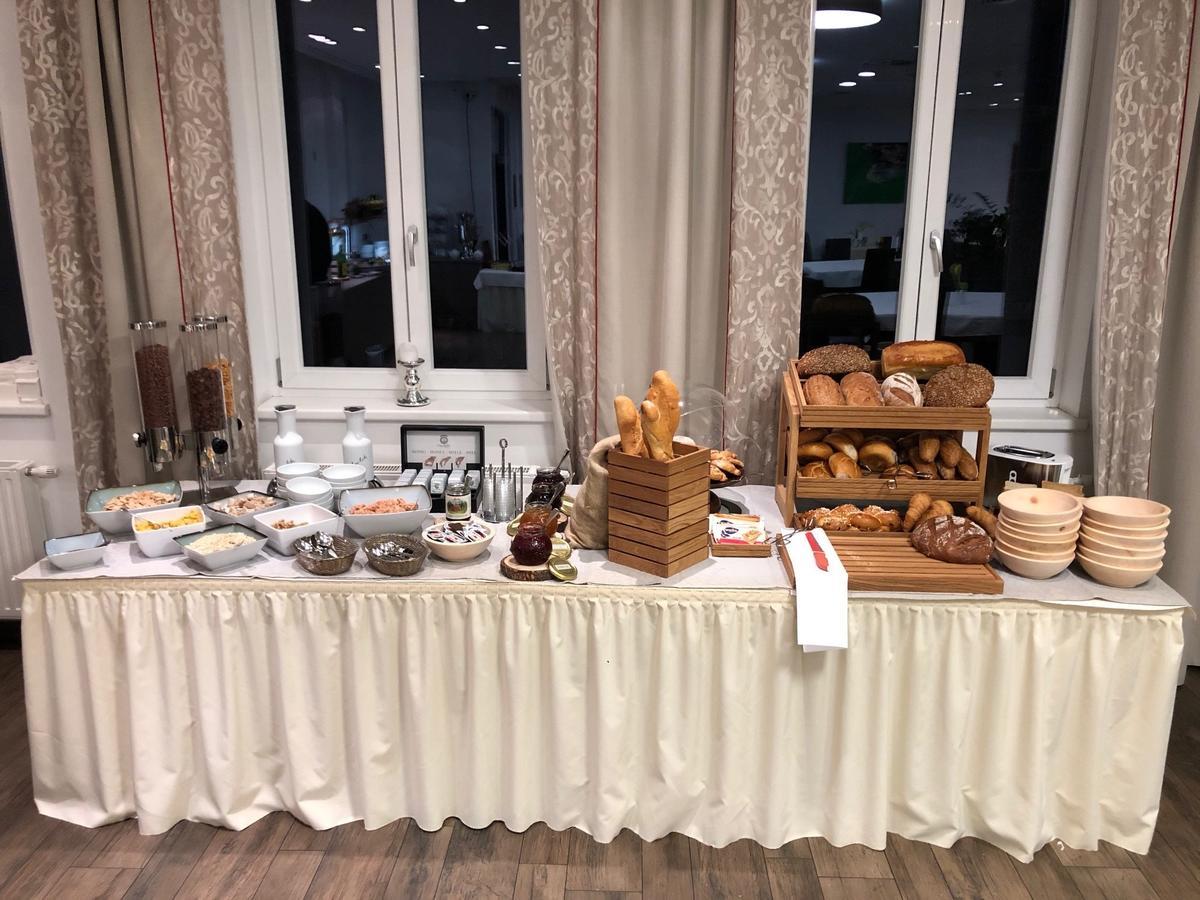 Hotel Goldener Adler Wattens Εξωτερικό φωτογραφία
