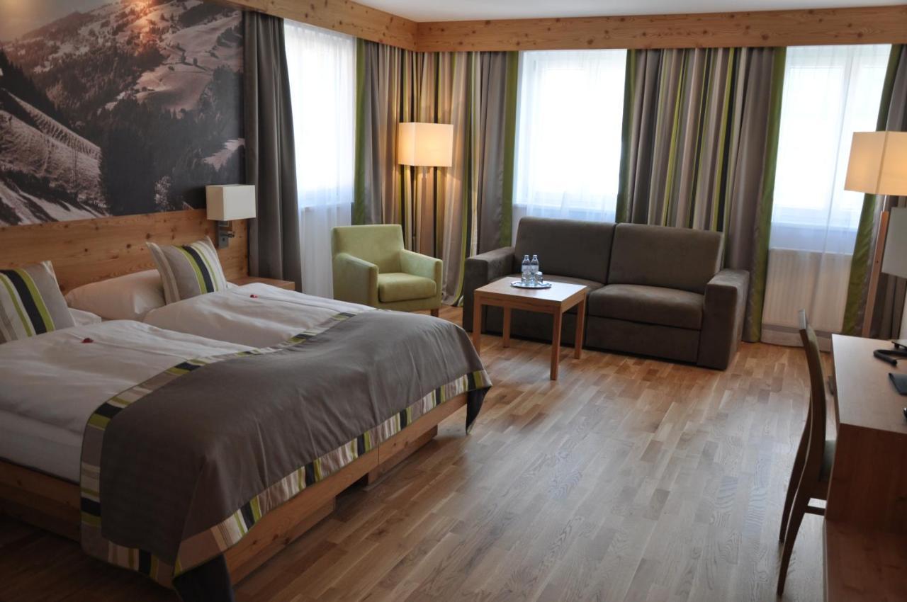 Hotel Goldener Adler Wattens Εξωτερικό φωτογραφία